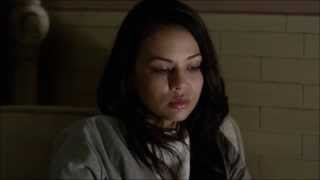 Pretty Little Liars 3X02 - Hanna Freaks Out At Mona.