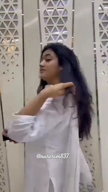 Sajin Ahmed Nirjona đ¤ Jovan wife #shorts #jovannatok #jovan #viral #shortfeed #hairstyle