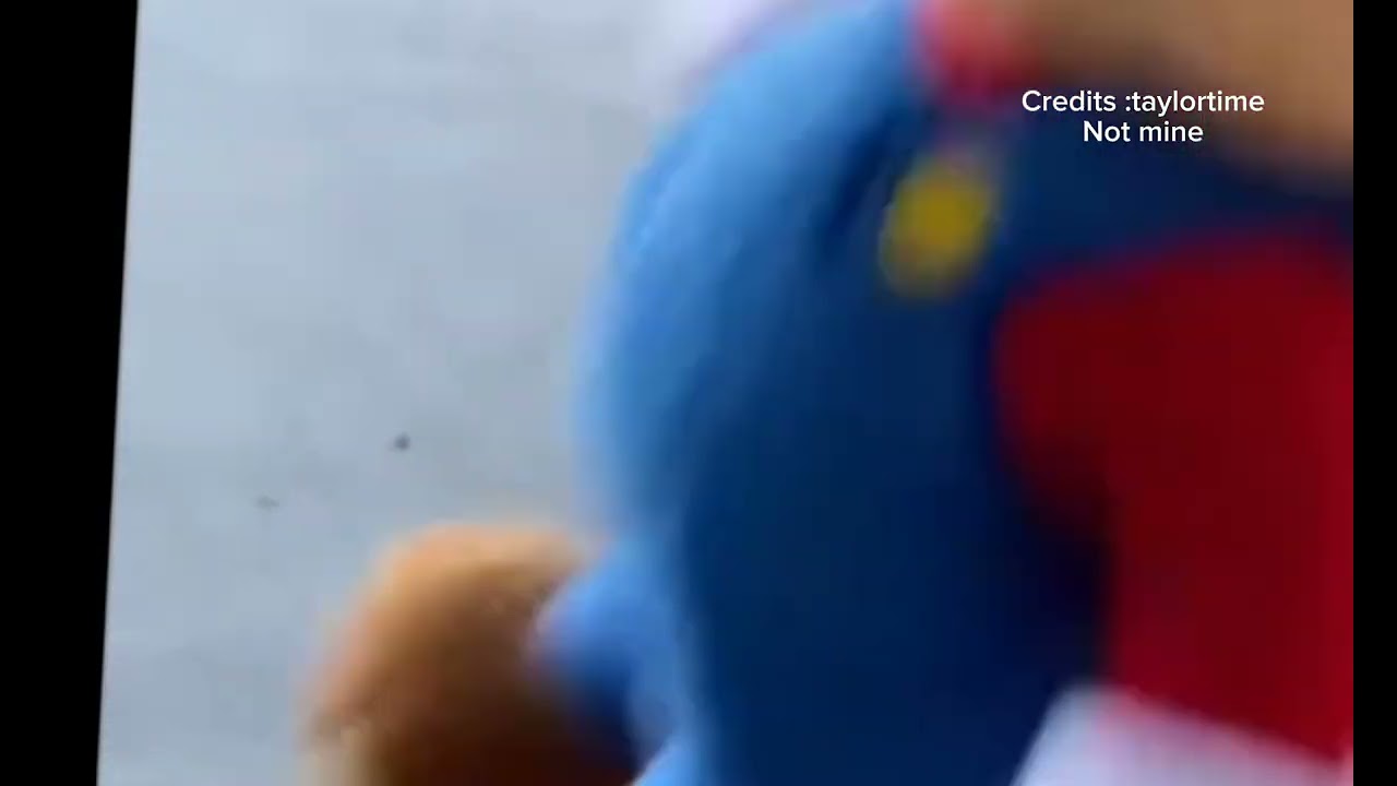 1 min of it's a me mario (