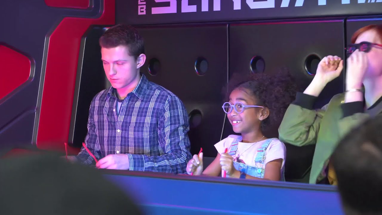 First Look Tom Holland as Peter Parker in WEB SLINGERS 3D Glasses