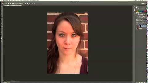 Using Gaussian Blur and Image Mask in Photoshop