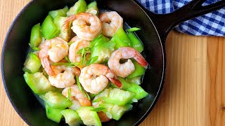 Sinqua squash and shrimp stir fried
