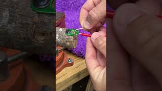 This electrician knows what he does 😱 #solutions #diy