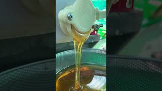 Harvesting &amp; Storing Fresh Honey 🍯🐝 | Hive Management