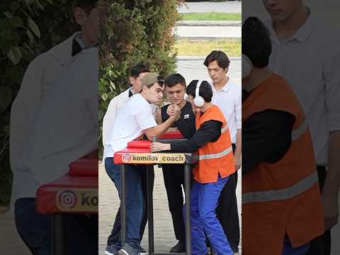 Cleaner, prank 🎧😂 baby shark