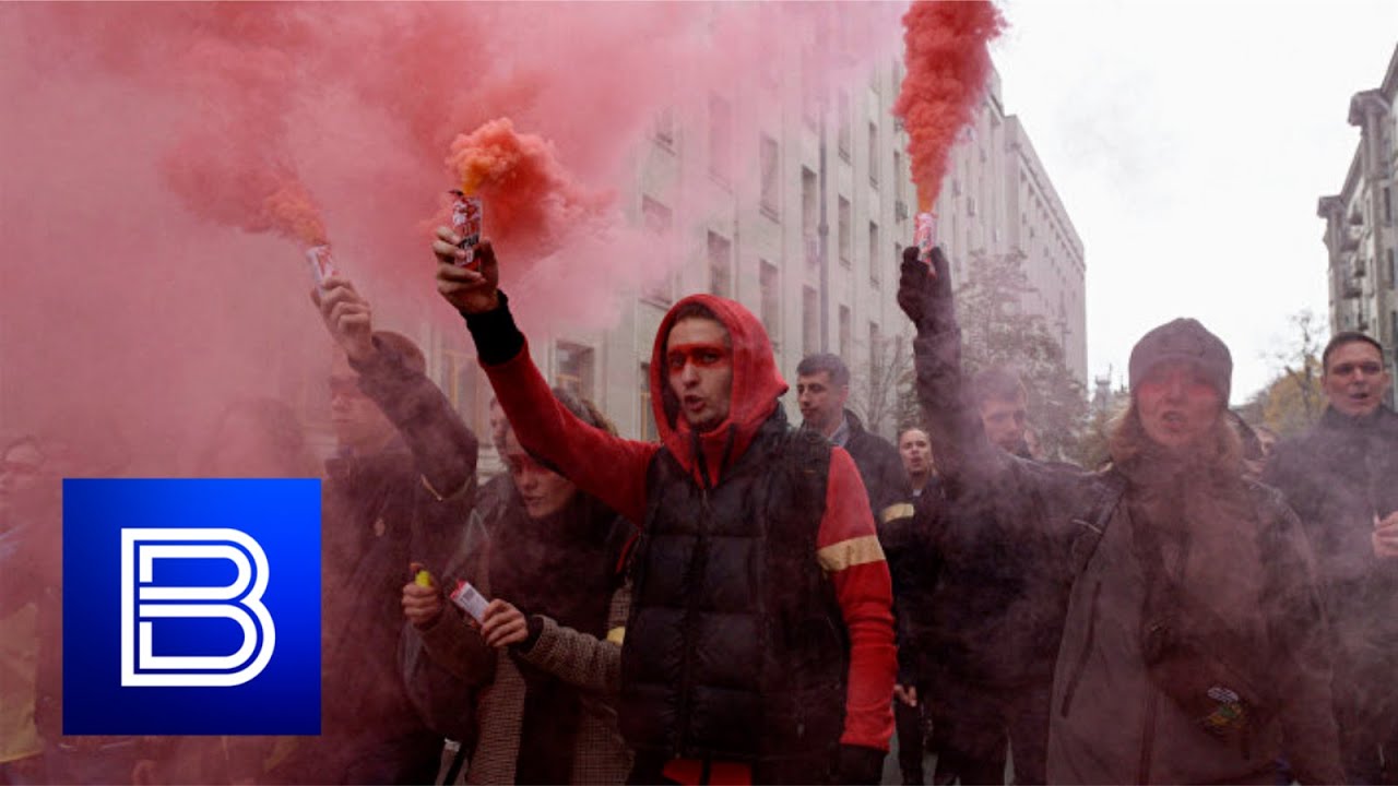 Zelensky Between Rock and Hard Place! Given 10 Days By Radicals to Torch Peace Deal! newspaper mockup