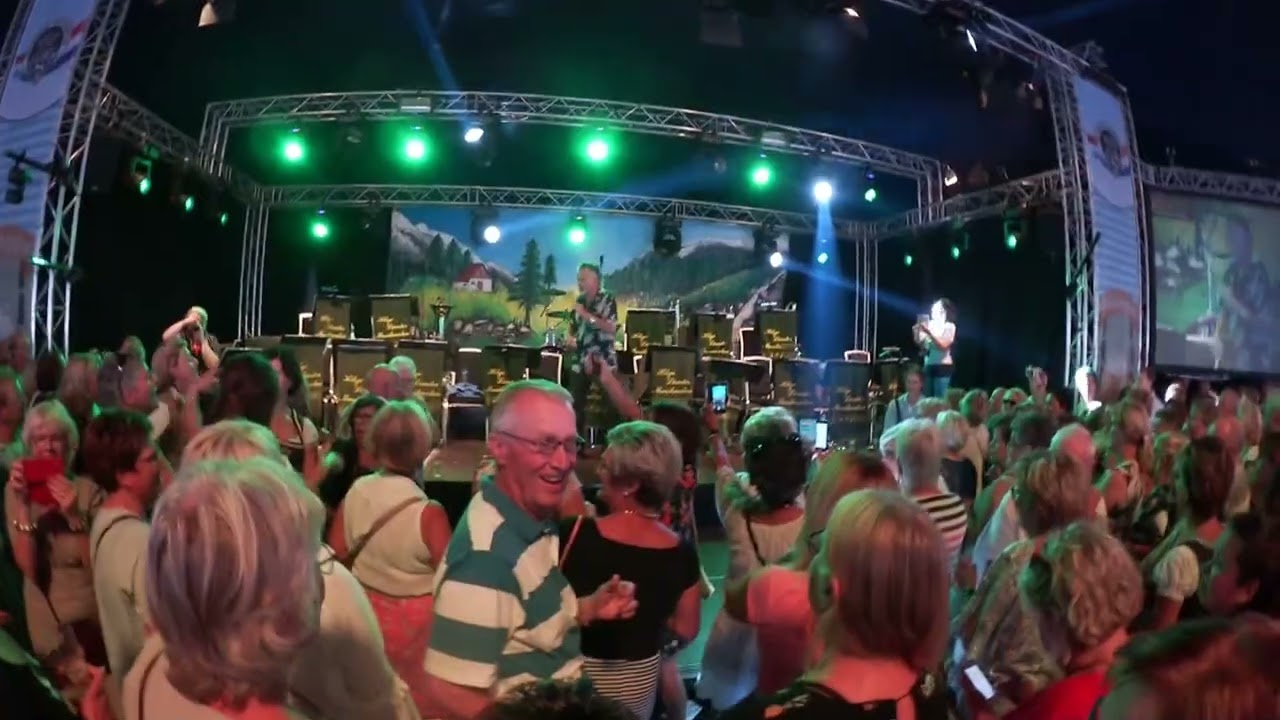 George Bakker - Little Green Bag - Volksfeest Winterswijk Frühshoppen 27 augustus 2017