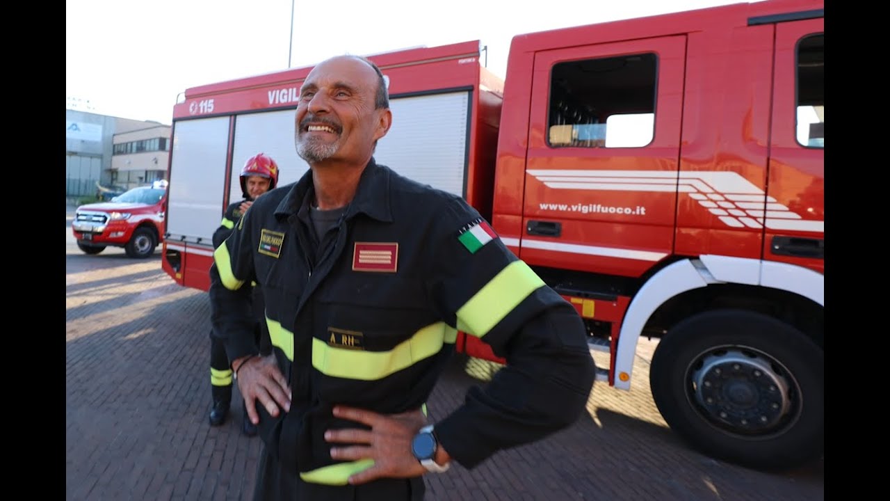 Figline Valdarno saluto a Stefano Valoriani Vigile del Fuoco