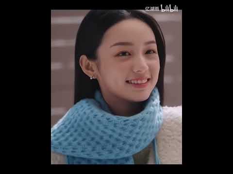 卧槽，她怎么什么颜色的衣服都能驾驭啊！！来看彩色穿搭教学了！！