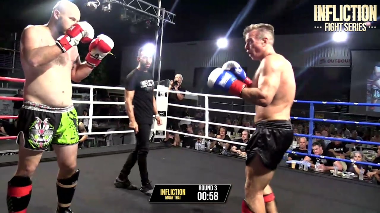 Fight 7   Tom Dakin VS Michael Bosman