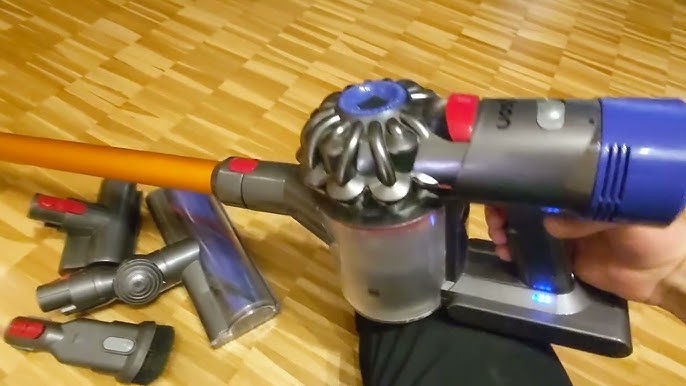 Dyson V8 absolute - Presentation │ Aspirateur balai sans fil │ Cord-free  vacuum 