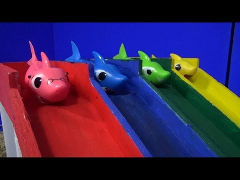 핑크퐁 아기상어 가족 컬러 미끄럼틀 장난감 놀이 Pinkfong Baby Shark Family Color Slide Toys Play