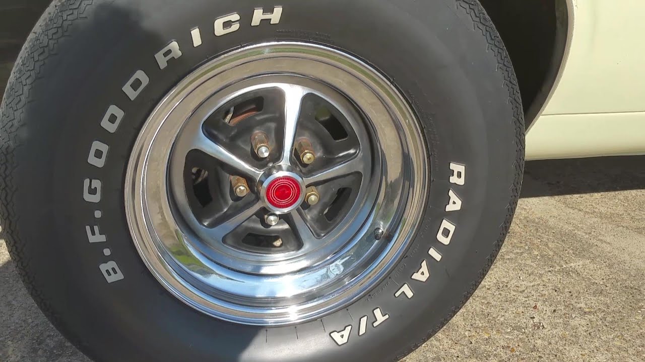 1971 Ford Torino 351C 4-speed classic musclecar