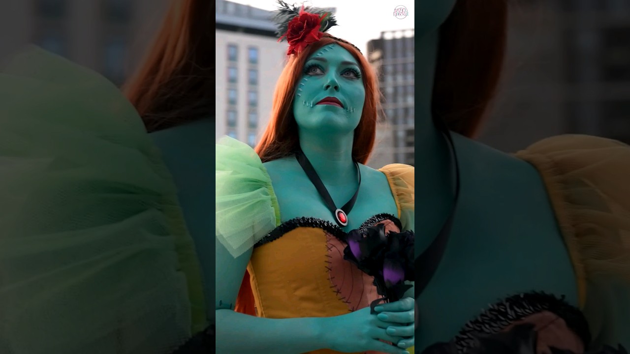 🎄 THE BEST NIGHTMARE BEFORE CHRISTMAS COSPLAY 💙 Christmas Cosplay Compilation #shorts