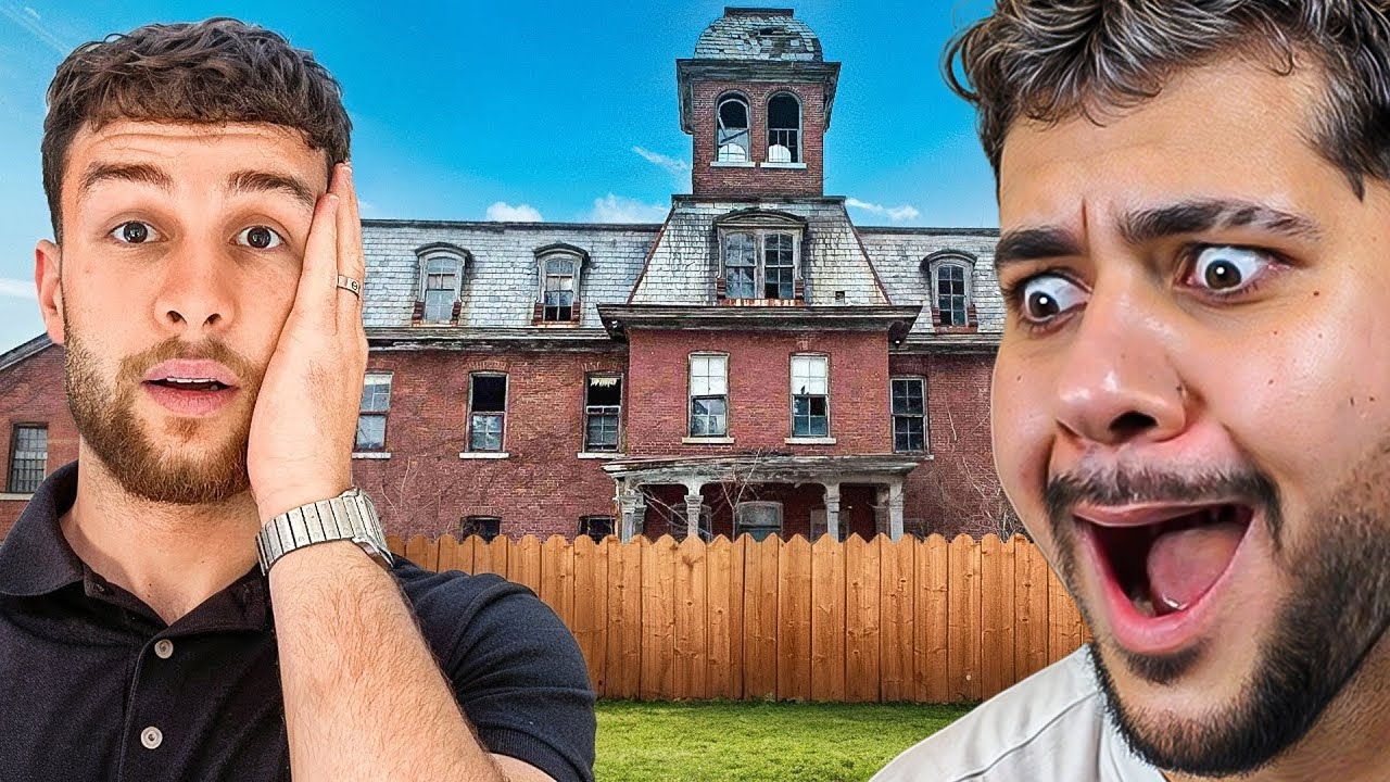 Er Besucht Eine Verlassene Psychatrie..