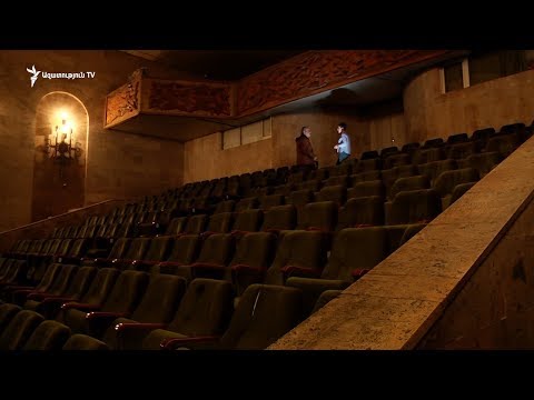 Video: «Եկեք տոնը դնենք կախարդական». Վոլգոգրադի թատրոնի դերասանուհիները մերկացել են տեսահոլովակի համար մինչև փետրվարի 23-ը