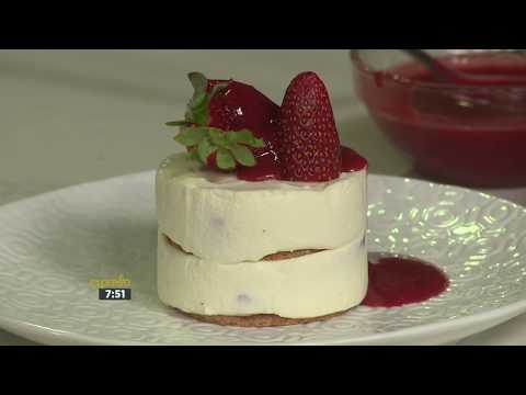 Frozen Coconut Meringue & Strawberry Cheesecake