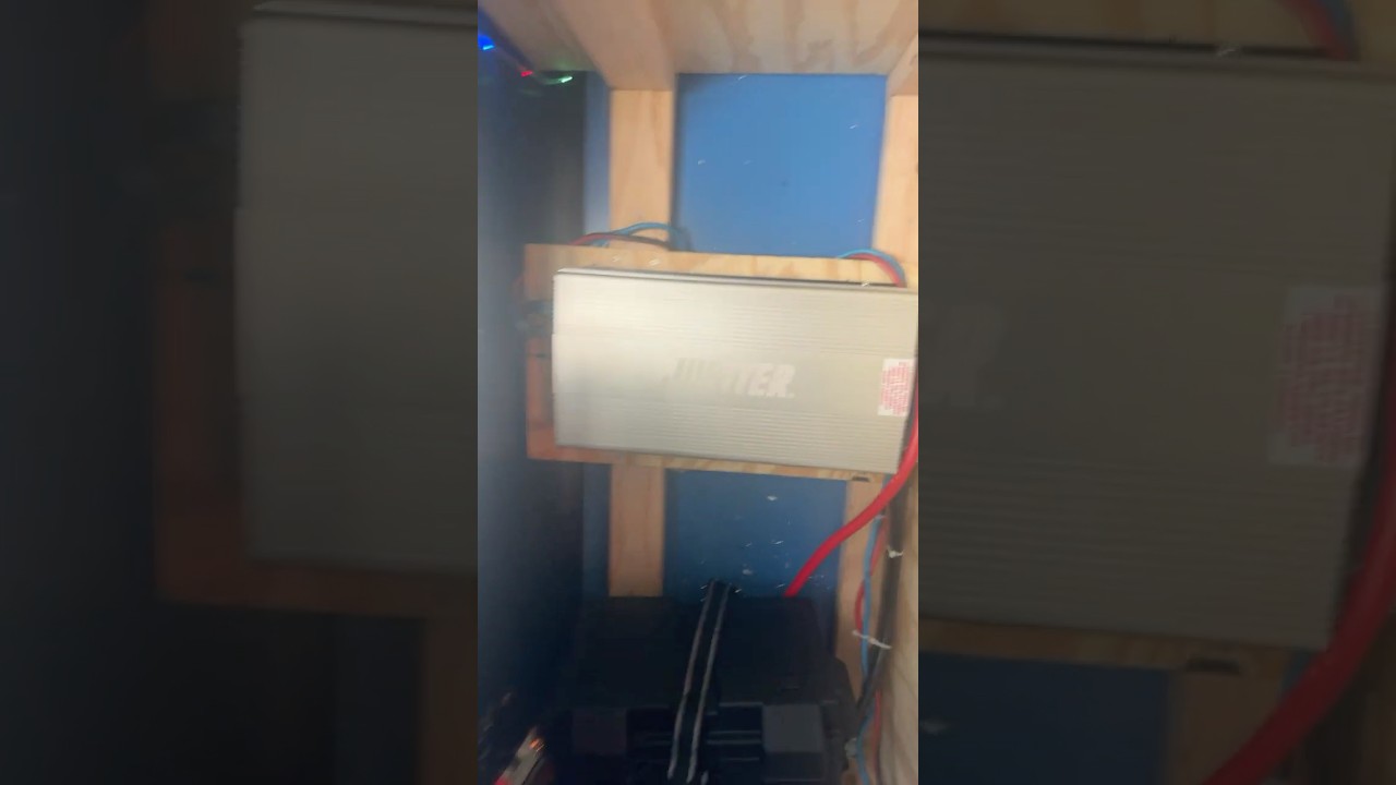 Harbor freight power inverter runs the full shop with heat  