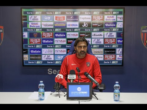 Presentazione dell'allenatore William Viali prima della partenza per Pisa