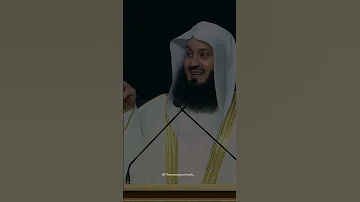 Cute little girl says "I Love you" to Mufti Menk | @muftimenkofficial #shorts