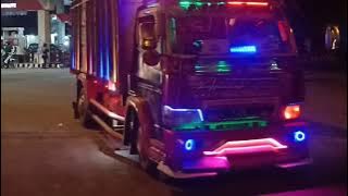 stori wa 30 detik versi dam truk siluman #amanah_trans lagu sholawat penyejuk hati...