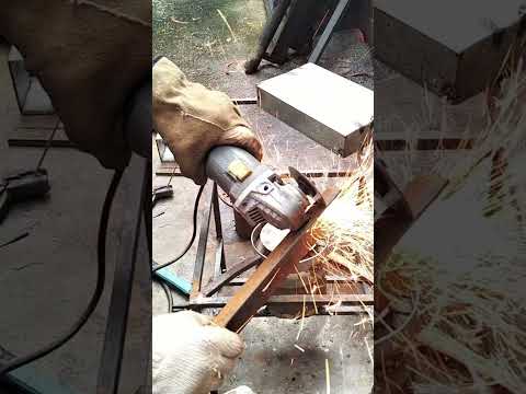 new design heavy duty kalan de used oil made from solid square bar metal.step by step tutorial.