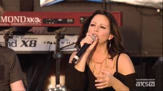 Sara Evans - Slow Me Down - 4/26/15 - Stagecoach - Indio, CA by SaraFan1971 7,023 views 8 years ago 3 minutes, 7 seconds