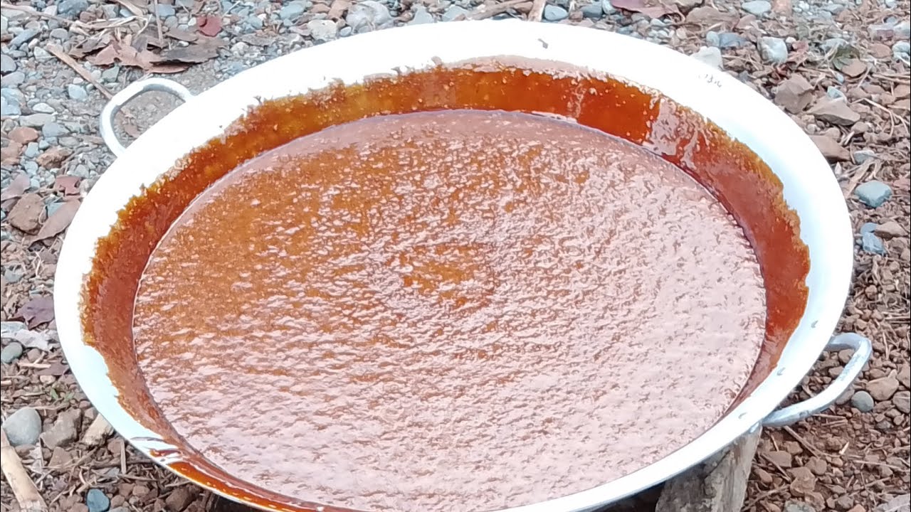 Traditional Muscovado Production - YouTube