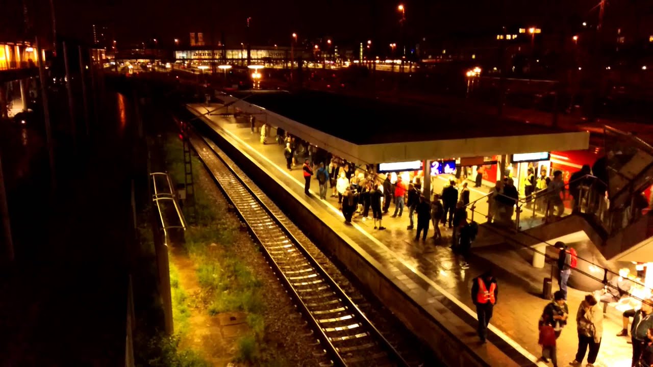 Oktoberfest 2015: S-Bahnhof Hackerbrücke