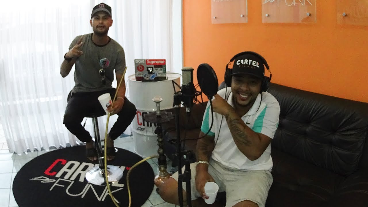 Mc Henry da Capital - Medley ( Tang Único - Deixa Quebrar )