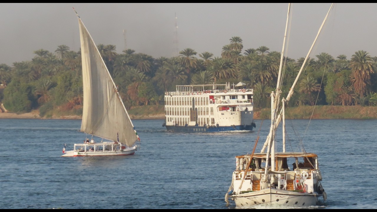 4 DIAS NAVEGANDO POR EL NILO DE LUXOR A ASUÁN  ENERO 2026