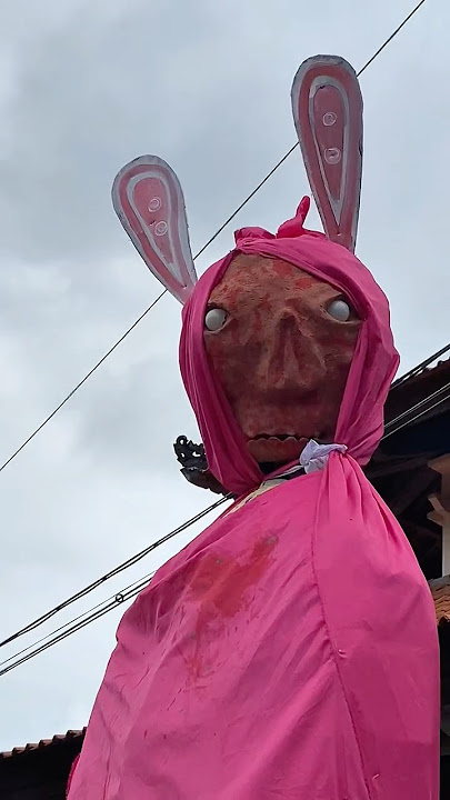 Deo & Vano Go Around to See Ogoh-ogoh 🚗 #ogohogoh