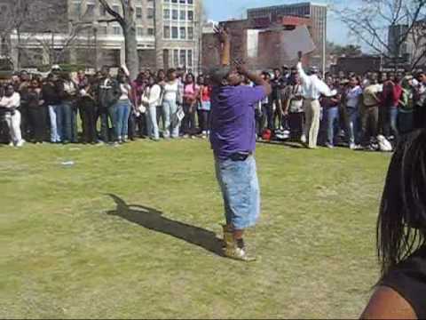 The Zeta Theta Chapter strolling to Gorilla Zoe's "Hood Figga" in the Georgia State 2009 Homecoming Greek Strolloff.