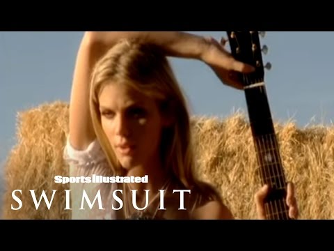Brooklyn Decker Photoshoot &amp; Interview 2007 | Sports Illustrated Swimsuit