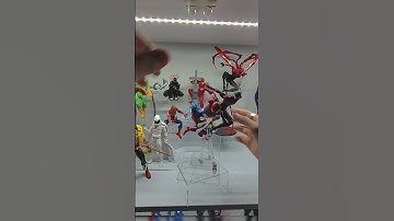 adding my new spidey figs to my display case !  #actionfigure #spiderman #mafex #marvellegends