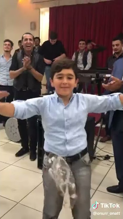 arabic dance, oho oho, arabic music ARABIC BOY AND GIRL
