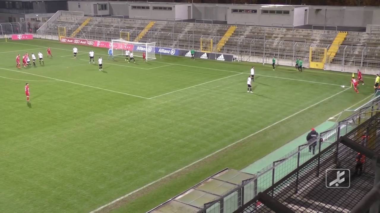 FC Bayern München II 1. FC Schweinfurt 05 (Regionalliga Bayern 2016/17 16. Spieltag) YouTube FC Bayern München II 1. FC Schweinfurt 05 (Regionalliga Bayern 2016/17 16. Spieltag) YouTube