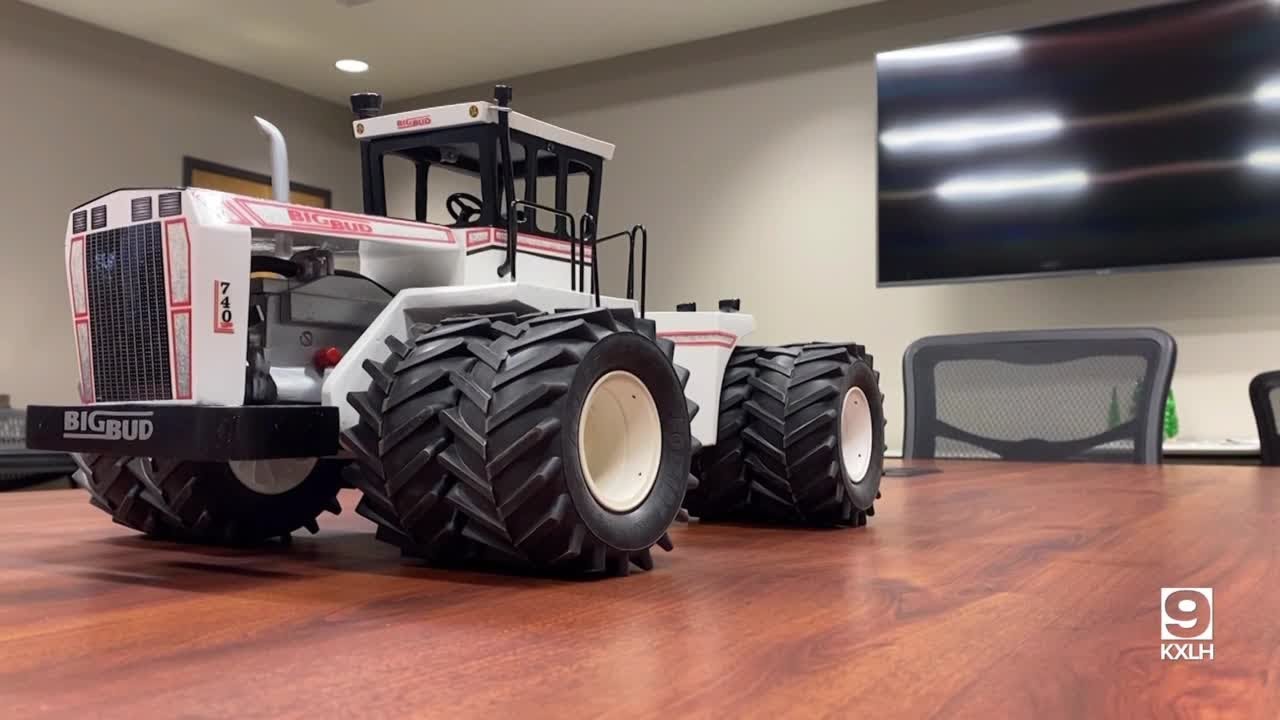 Big Equipment Company will produce new 'Big Bud' tractors YouTube