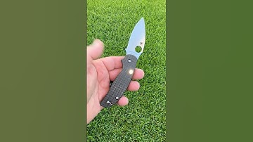 Mijn korte broek eindigde te snel... dus meer Journey & mijn Spyderco Sage 6-knops compressiemes!