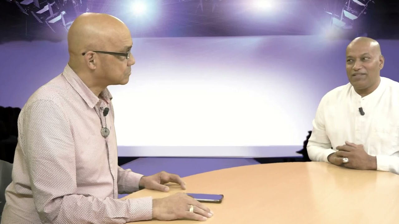 Talktime met de artiest (zanger en trompettist) Carlo Mungra