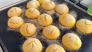 Italian recipe for cracked lemon cookies. Simple and quick recipe.