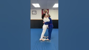 FRONT BEAR HUG UNDERARM DEFENSE WITH FRAME REV