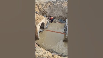 Technical Install manhole formwork in water