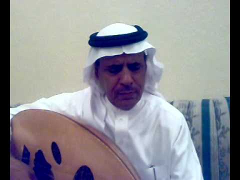 عابدالبلادي عجوز ما تفارق بابها 