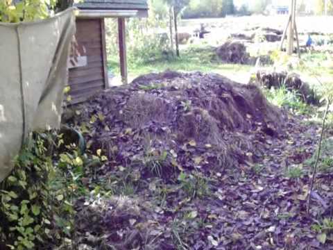 500 showers heated from one small compost pile - jean pain style