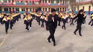 Chinese-Style Shuffle - The Most Amazing Dance in China's school students