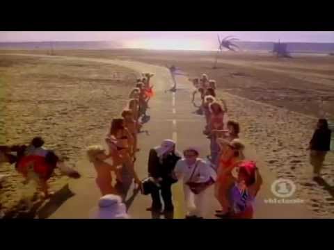 David Lee Roth - California Girls (1985) (Music Video - MTV Version) WIDESCREEN 1080p