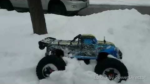 ARRMA NOTORIOUS / OUTCAST 6S IN THE GREAT CANADIAN SNOW BASH