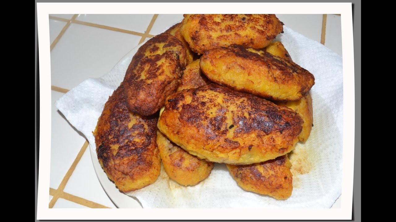 Plantains Empanadas filled with meat/ Nicaraguan plantains Empanadas