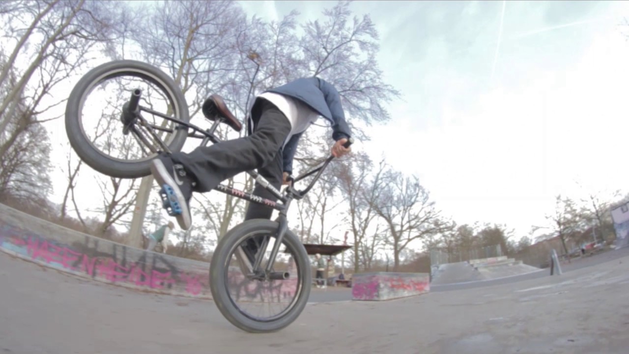 Ride with Friends BMX - Winter16 Heidejibs - YouTube